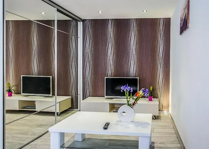 Alpha Loft 1br In Center Lägenhet *