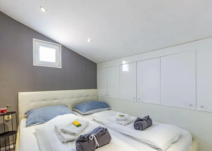 Alpha Loft 1br In Center Zadar